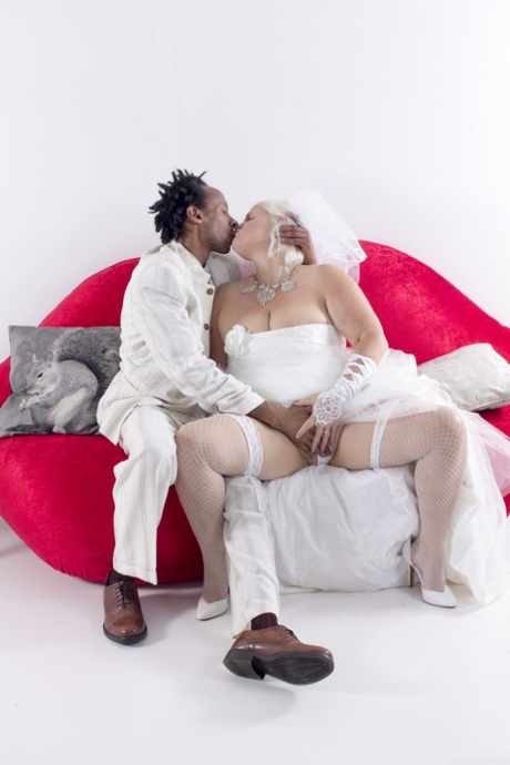 bbw interracial naked pics