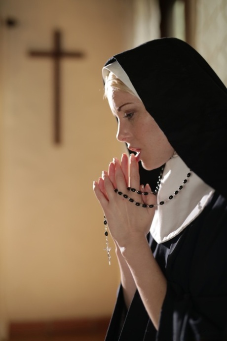 nun art xxx photos