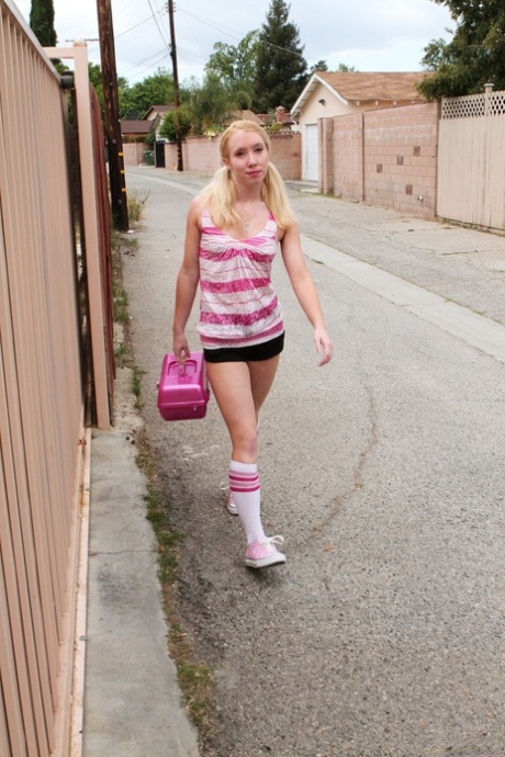 Nicki Blue nice pornstar galleries