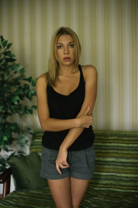 Stephania Eddison exclusive model galleries