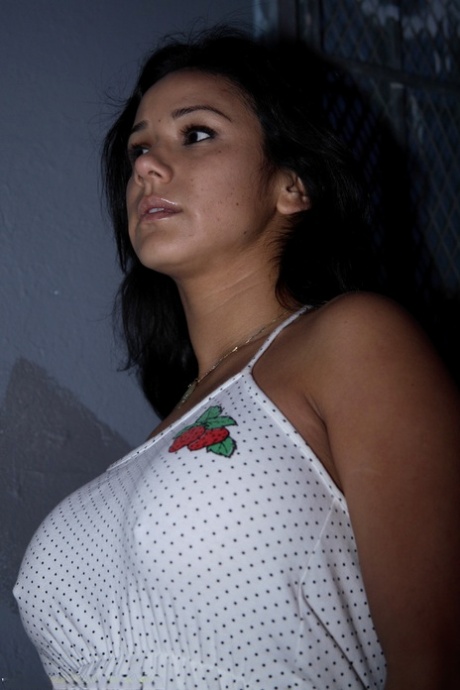 Gaperiella Holl pornographic star picture
