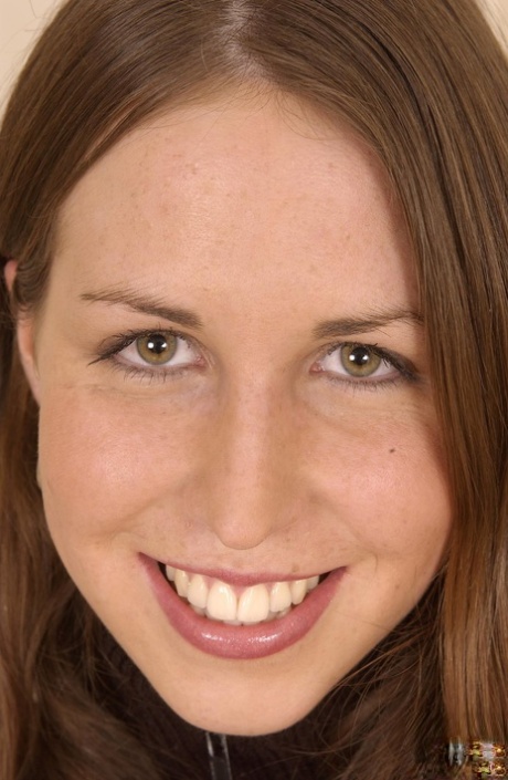 Caroline Lynx free star photo