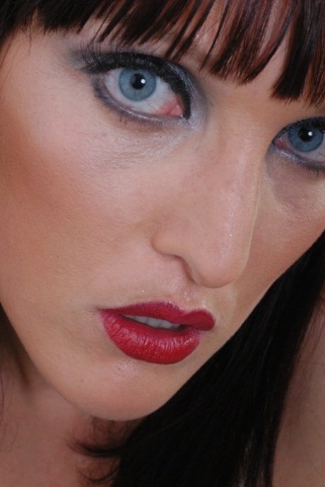Paula Rowe free star pic