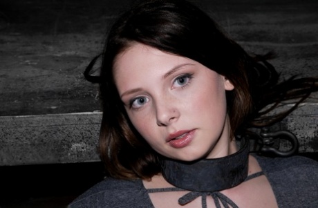 Sara Scott pornstar high quality photo