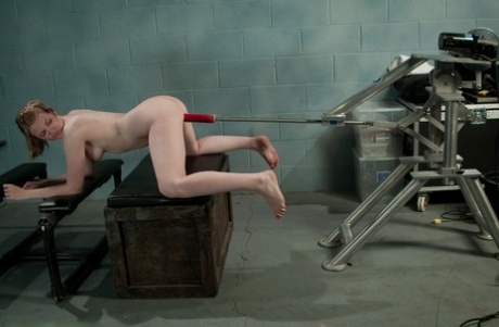 éjaculation féminine bdsm nus gratuits img