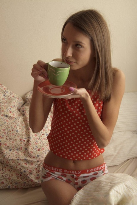 Sandy Milz model perfect pictures