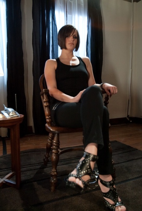 Bobbi Starr model erotic image