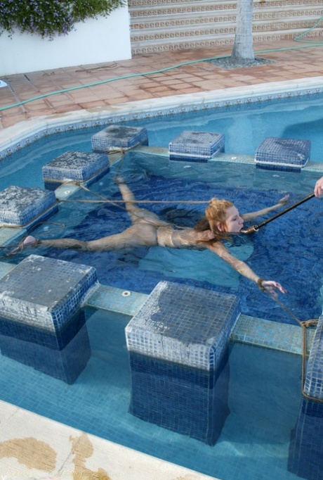 swimming pool nude pictures