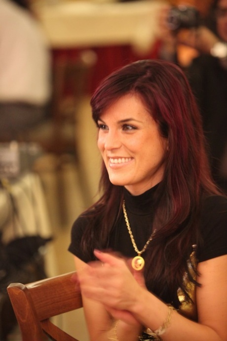 Eve Angel pornstar nice img