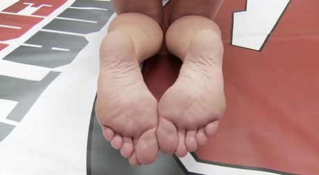 kaki dari dekat telanjang img
