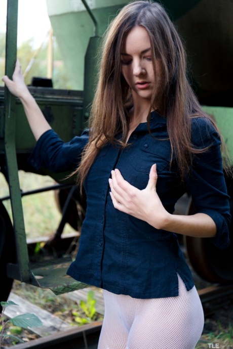 Rebeka Ruby model porn archive