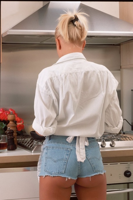 røv i shorts ret pornografisk pic