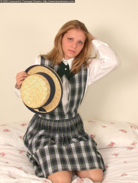Karen Dreams naked star pics