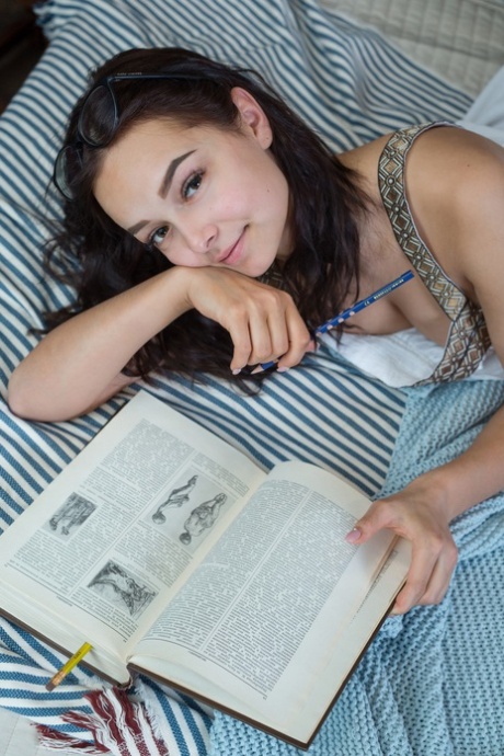 Karina Baru model naked image