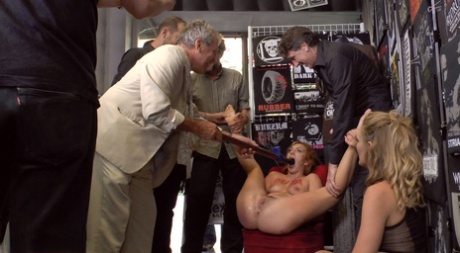 δημόσιο Bdsm Σεξ Img