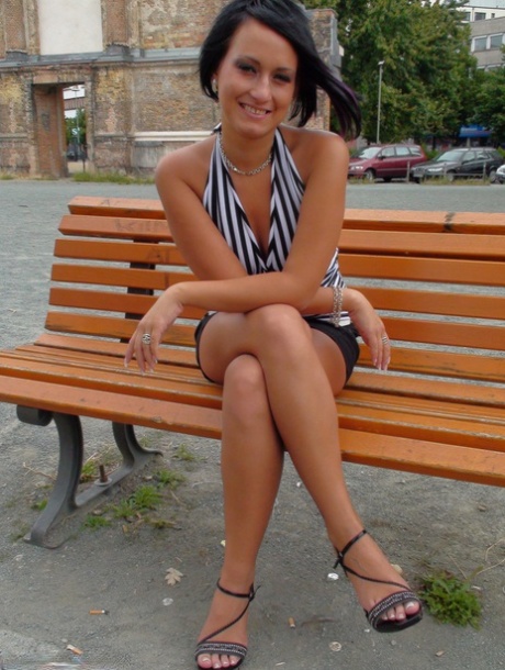 Carmen Blue model free photos