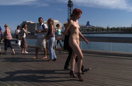 öffentliches BDSM erwachsene schöne fotos