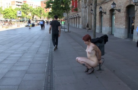 javni BDSM seks slike