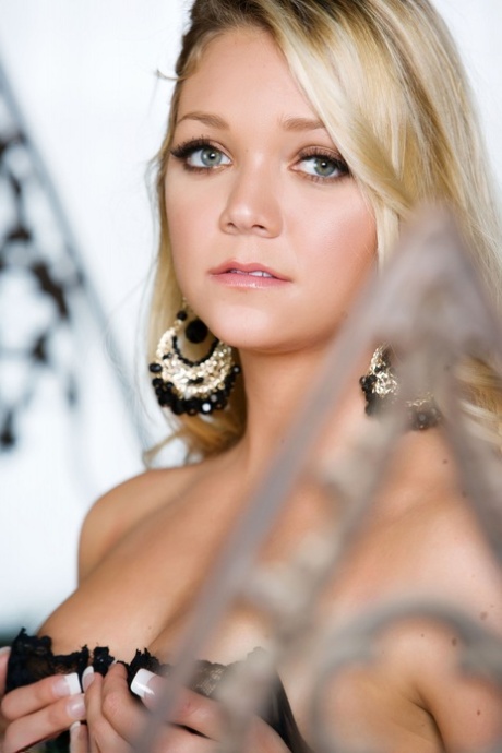 Jessie Andrews nude star galleries