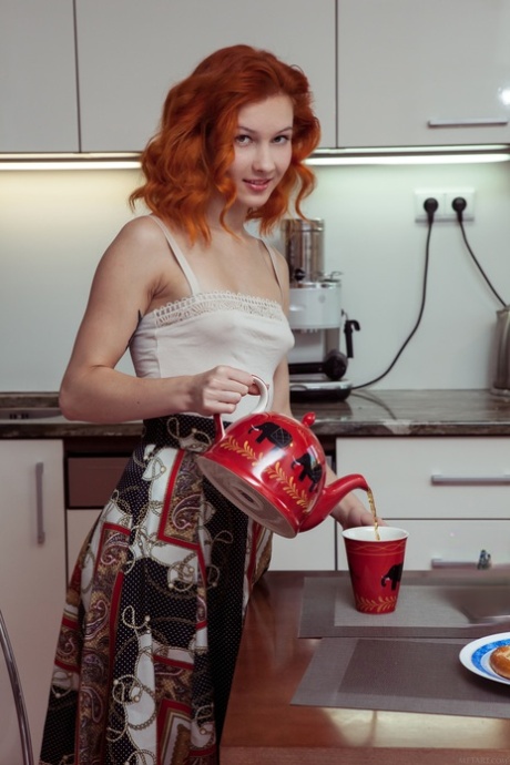 sexy redhead beautiful images