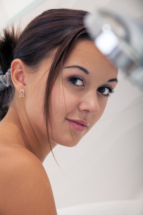 cara de adolescente exclusiva pornografica archivo