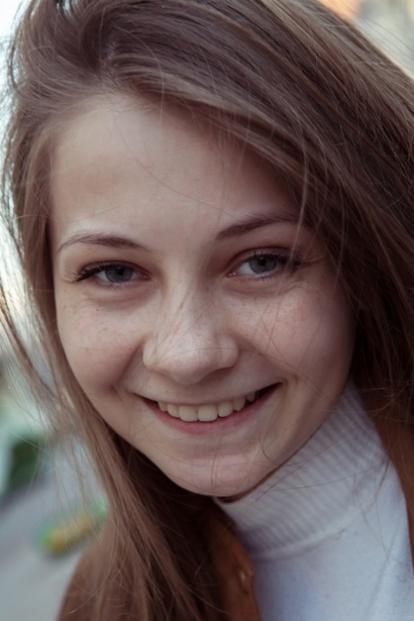 pisamainen teini kuuma xxx kuvia