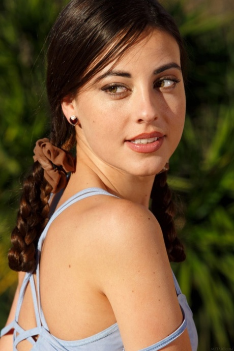 spanish teen nude pic