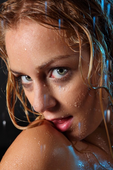 labbra rosse bello pornografico Immagine