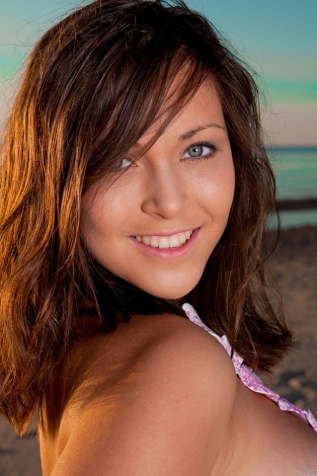 Sophia Eh high quality model pictures