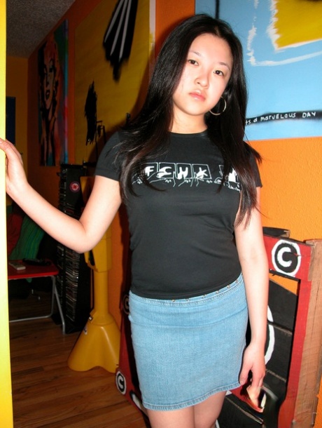 swinger amatir atas gambar