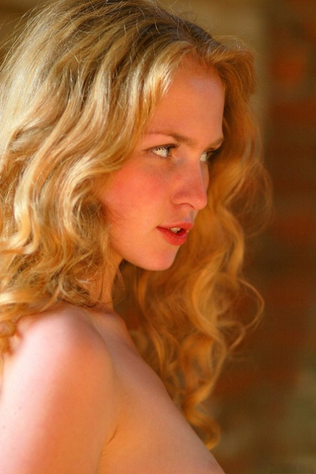 beau visage pornographique érotique photo