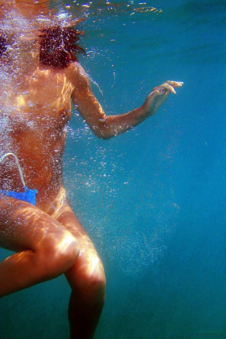 submarino desnudos bonitos imagen