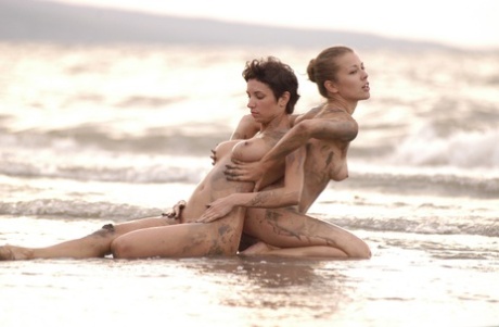 white naked pic