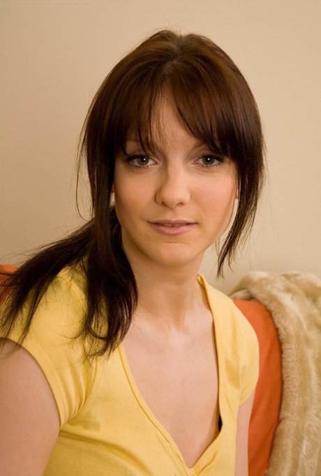 Aideen Halligan model sexy pics