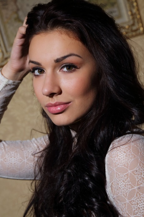 Angelique A erotic model img