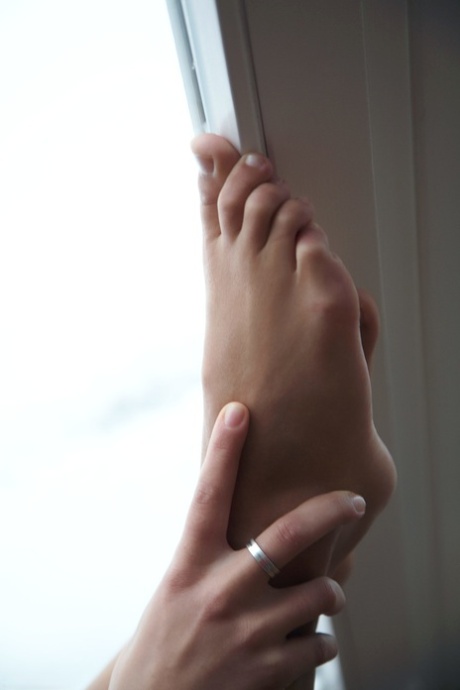 feet soles free nude image