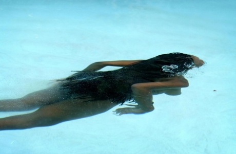 Unterwasser top nackten archiv