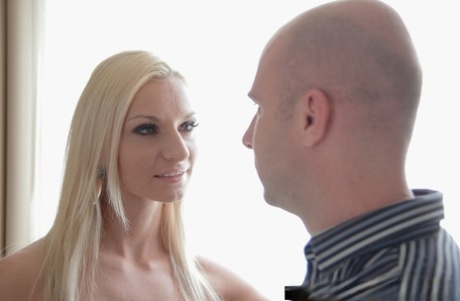 tynd blond milf voksen høj kvalitet img
