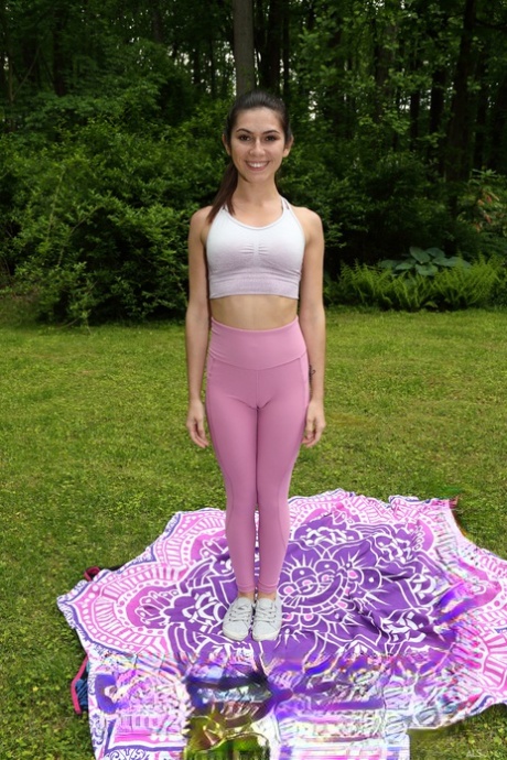 έφηβος/η Cameltoe Γυμνό Αρχείο