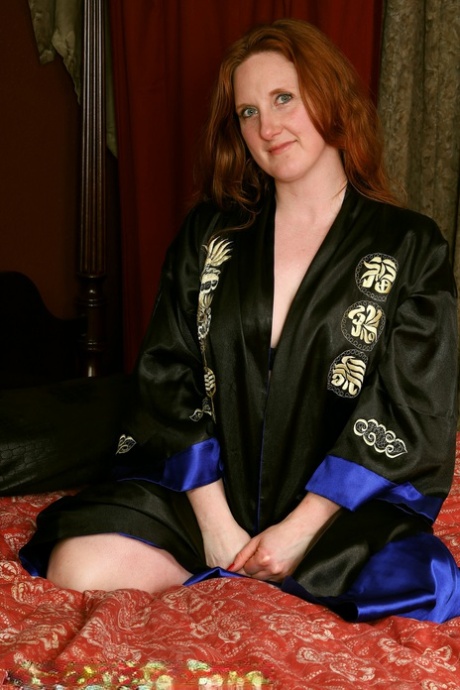 Aella Rae star naked picture