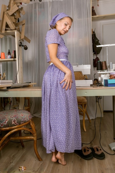 mature dress sex images