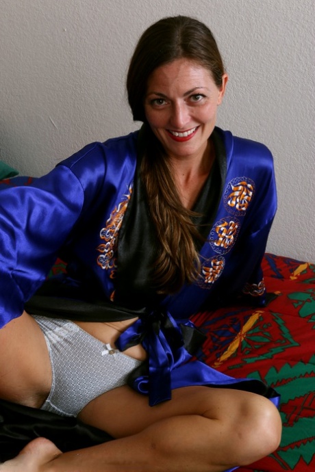 Vivian Smith pornstar art pic