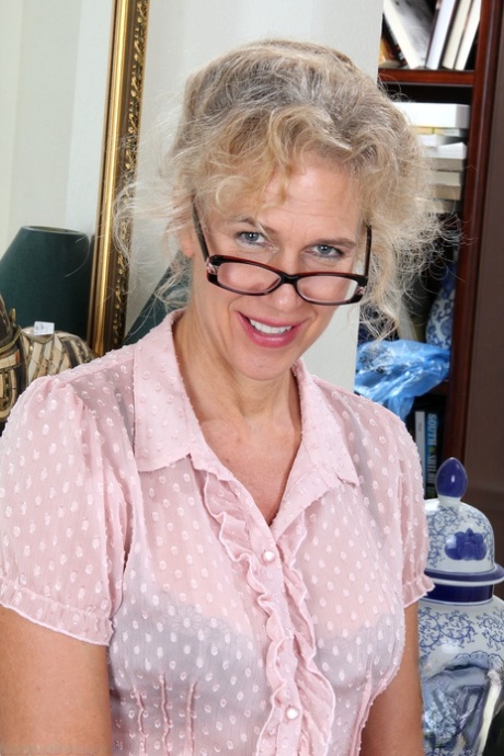 milf nerd bastante sexy fotos