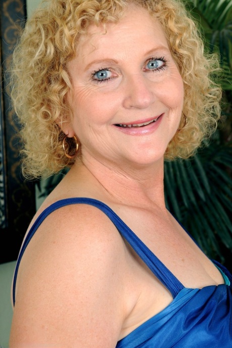 oma milf seks van hoge kwaliteit foto's