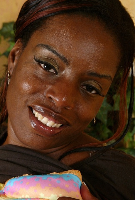 black mature hd img