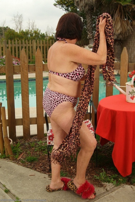 mormor fötter hett fint bild