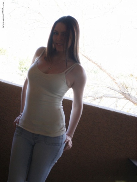 Megan Loxx perfect model pic