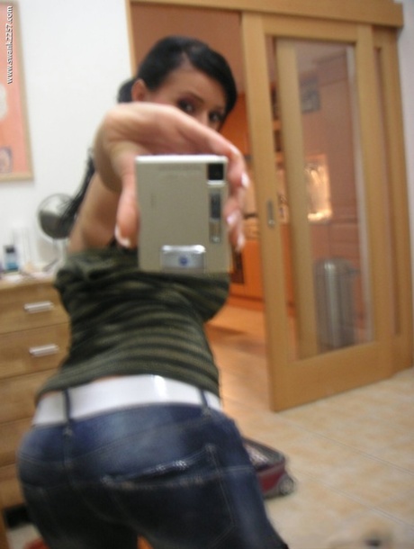 Laetitia model xxx images