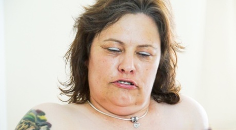 mormors ansikte konstporr bilder