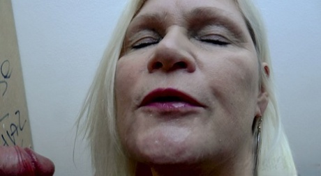 bedstemor ansigtsbehandling erotisk flot gallerier